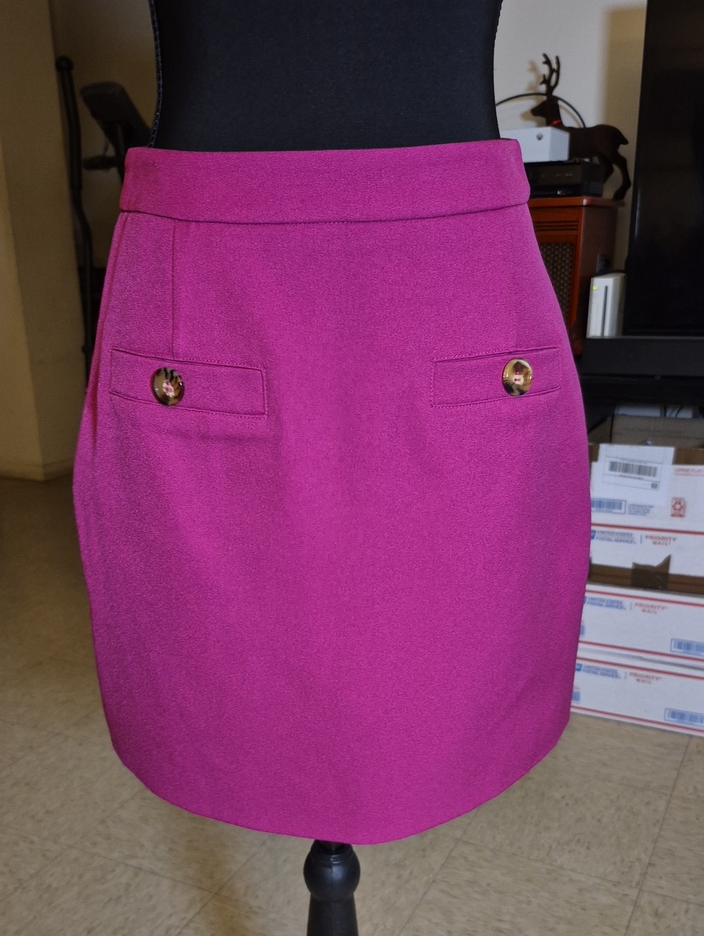 Gracia Fuchsia Mini Skirt with Gold Buttons